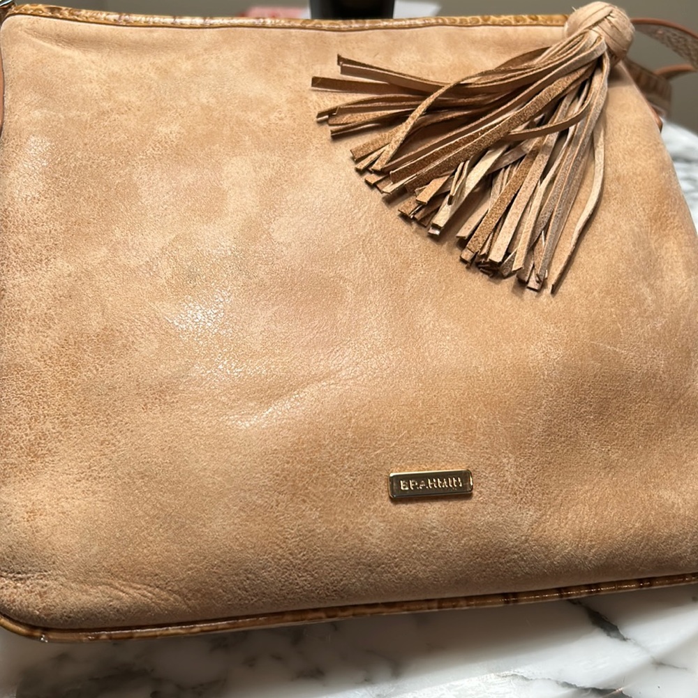 Brahmin Cross Shoulder Leather Bag.
